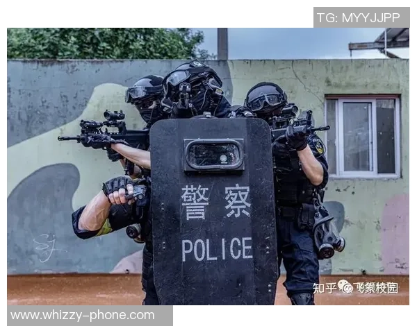 南京羽毛球队包夹打法深度解析与战术应用研究 南京羽毛球队包夹打法深度解析与战术应用研究